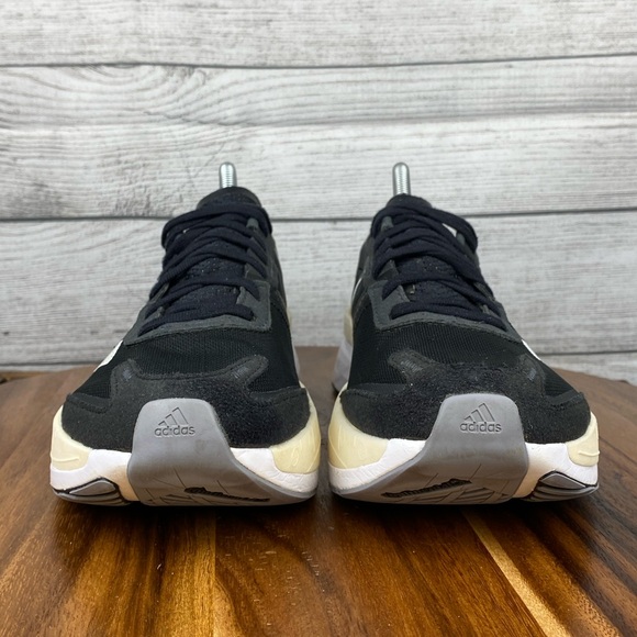 adidas Adizero Boston 11 Black White Running Shoe GX6657 Womens Sneaker Size 8.5 - Picture 6 of 11